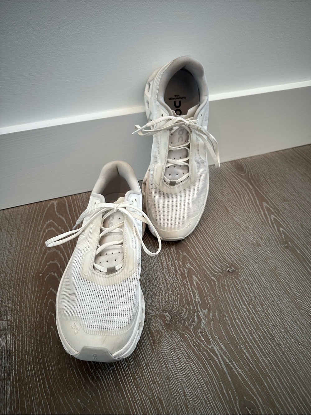 On Cloudmonster Void in white
